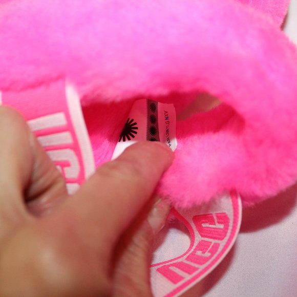 NIB UGG YOUTH 6 WOMEN'S 8 DISCO HOT PINK SHEARLING SLIPPERS SANDALS - Picture 5 of 6
